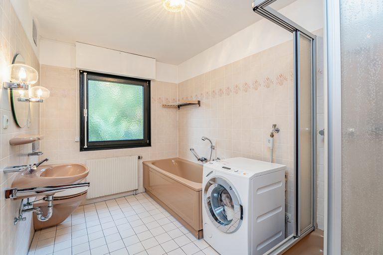 Badezimmer EG