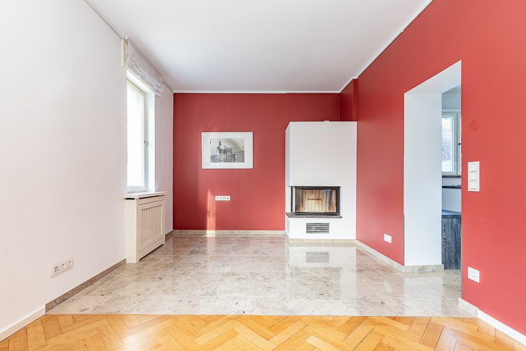 Essbereich mit Kamin
