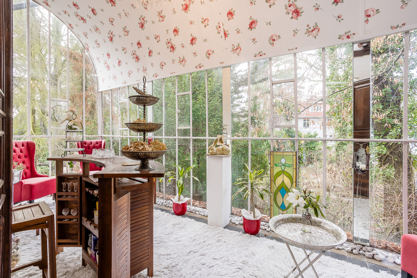 Orangerie mit Blick in den Garten
