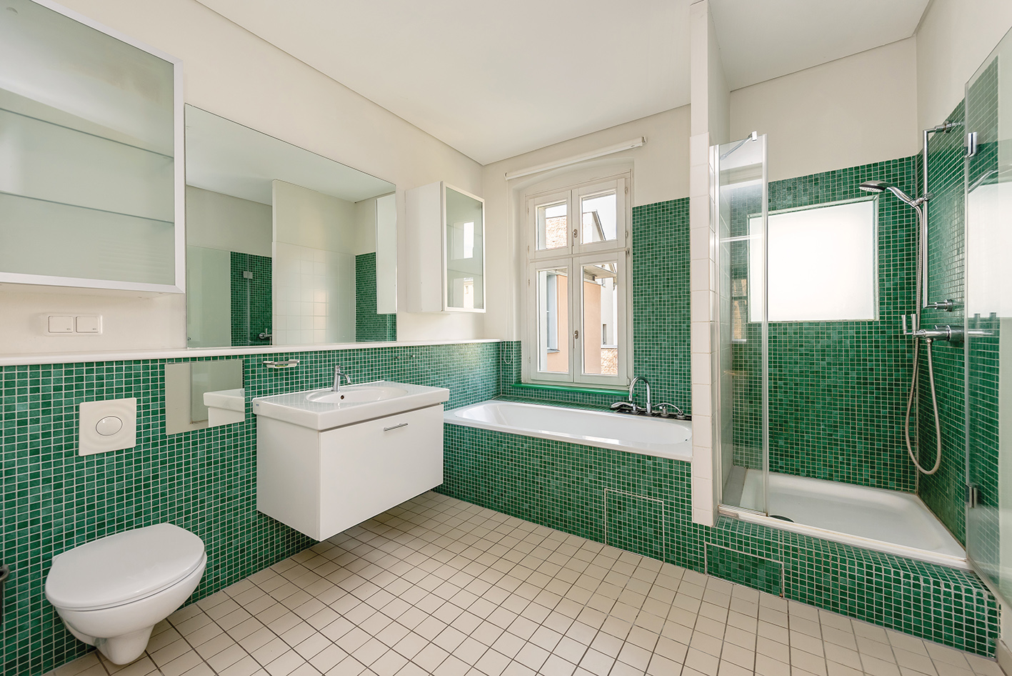 Badezimmer im Obergeschoss