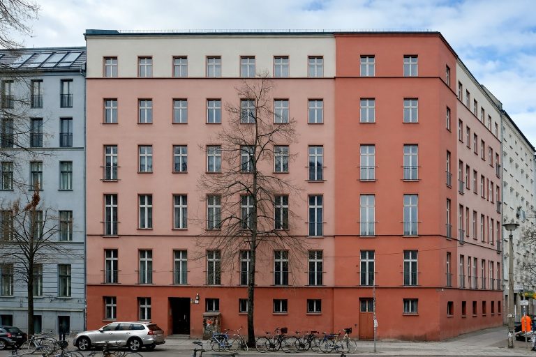 Straßenansicht