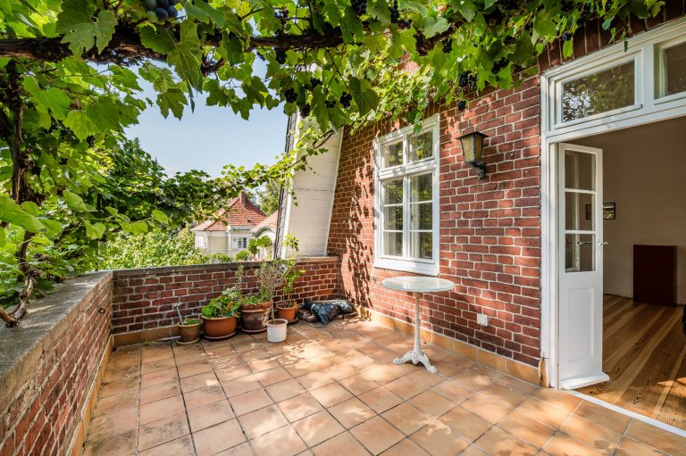 Balkon im Obergeschoss