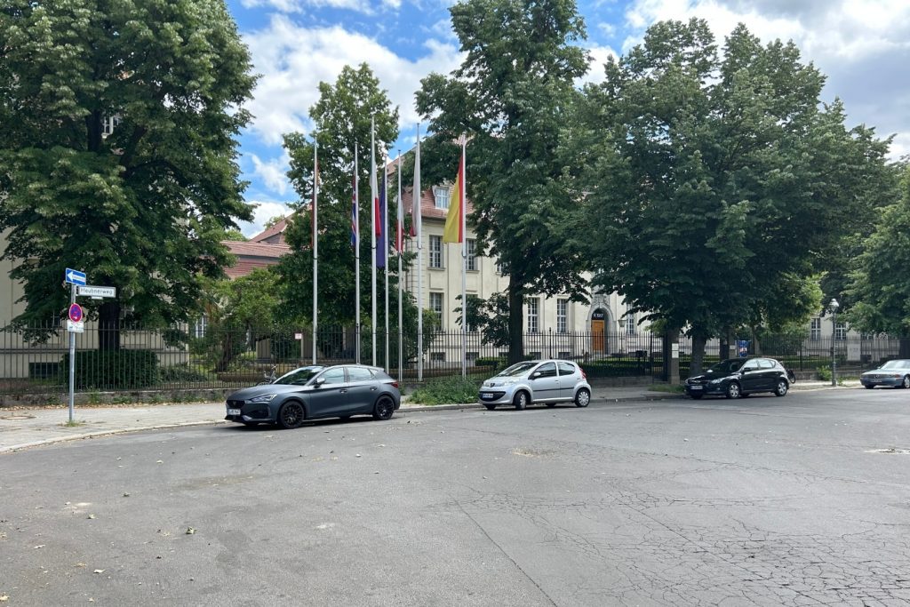 European Business School